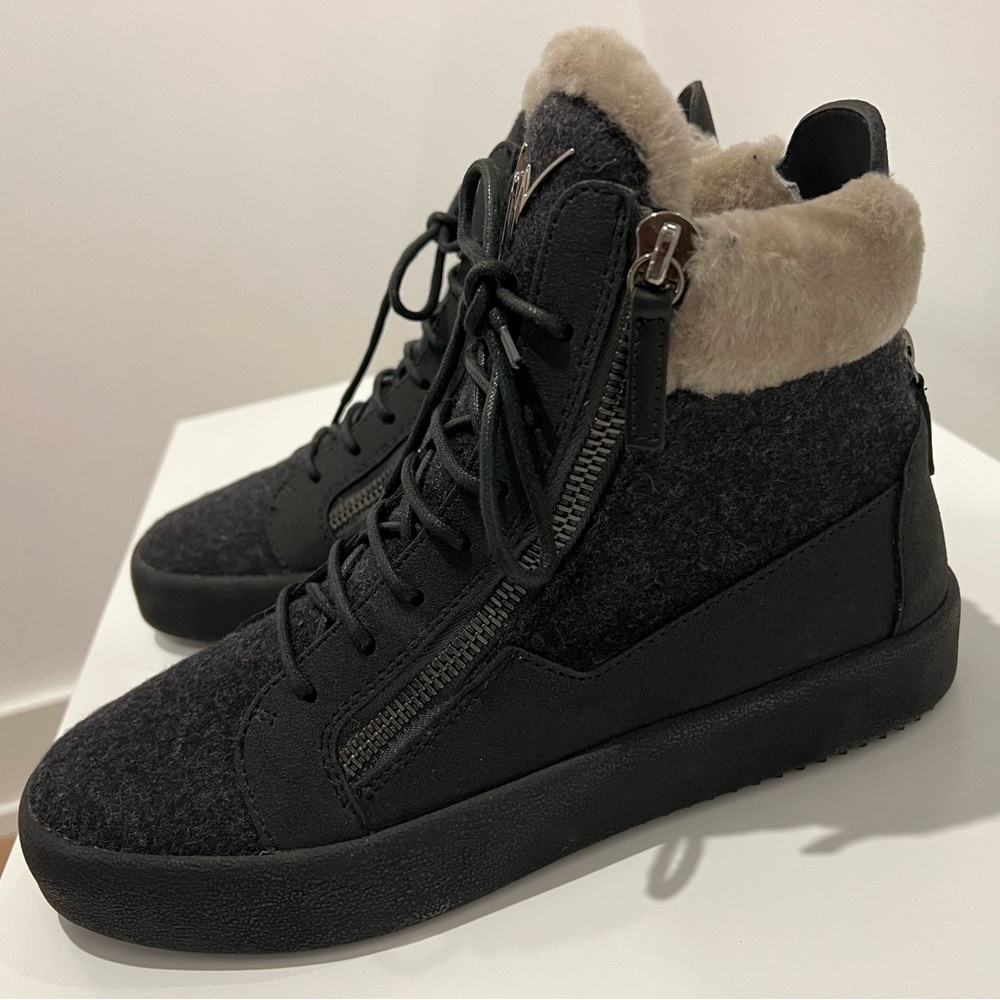 Mens Black Giuseppe Zanotti size 41.5 Brand New Boots